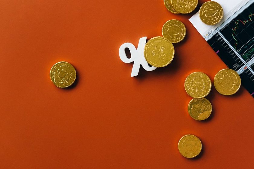 Taxa Selic e o efeito no rendimento da poupança e no financiamento